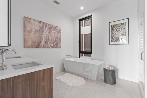 Tiny photo for 1340 W Chestnut Street #301, Chicago, IL 60642 (MLS # 12515011)