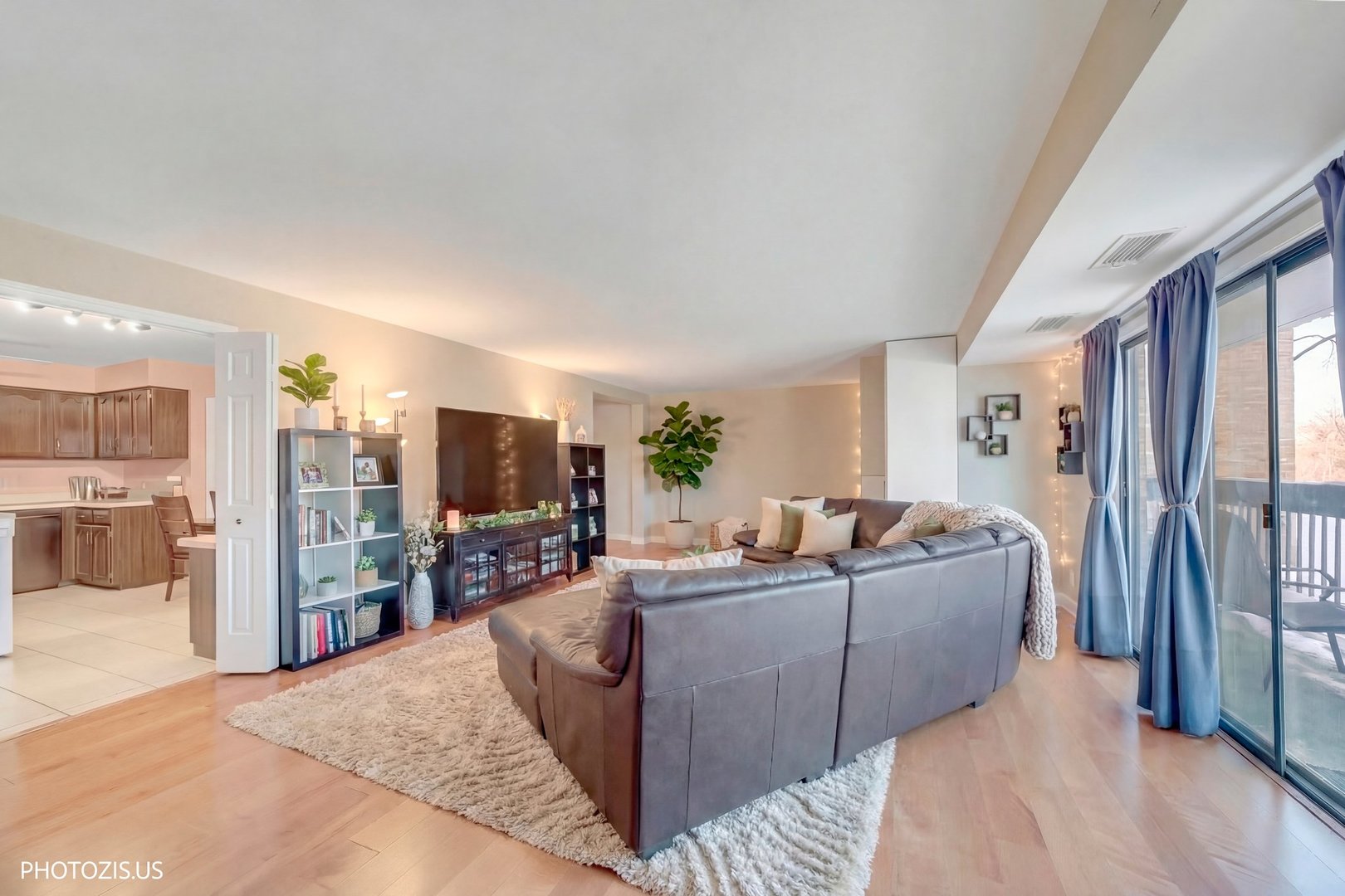 1621 Mission Hills Road 108