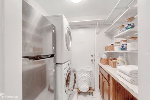 Tiny photo for 1621 Mission Hills Road #108, Northbrook, IL 60062 (MLS # 12551999)