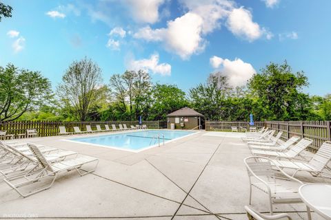 Tiny photo for 1621 Mission Hills Road #108, Northbrook, IL 60062 (MLS # 12551999)