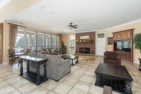 Tiny photo for 2477 Frost Drive #2477, Aurora, IL 60503 (MLS # 12724832)