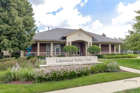 Tiny photo for 2477 Frost Drive #2477, Aurora, IL 60503 (MLS # 12724832)