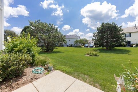 Tiny photo for 2477 Frost Drive #2477, Aurora, IL 60503 (MLS # 12724832)