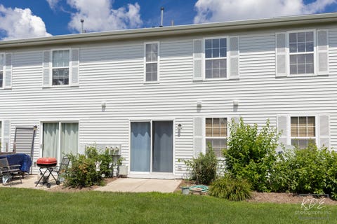 Tiny photo for 2477 Frost Drive #2477, Aurora, IL 60503 (MLS # 12724832)