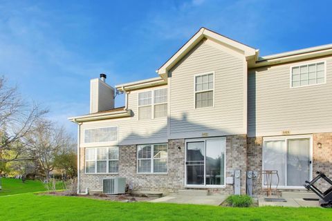 Tiny photo for 1422 Welland Court #1422, Roselle, IL 60172 (MLS # 12620370)