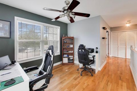 Tiny photo for 1422 Welland Court #1422, Roselle, IL 60172 (MLS # 12620370)
