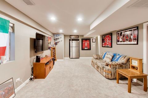 Tiny photo for 1422 Welland Court #1422, Roselle, IL 60172 (MLS # 12620370)