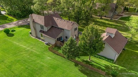 Tiny photo for 743 Cynthia Drive, Lake Holiday, IL 60548 (MLS # 12649233)