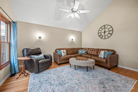 Tiny photo for 743 Cynthia Drive, Lake Holiday, IL 60548 (MLS # 12649233)