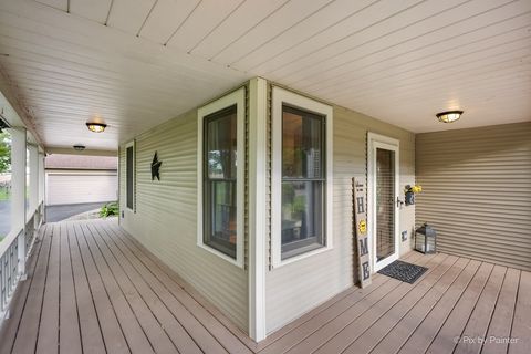 Tiny photo for 743 Cynthia Drive, Lake Holiday, IL 60548 (MLS # 12649233)