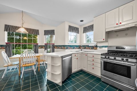 Tiny photo for 6121 Brookstone Place, Gurnee, IL 60031 (MLS # 12424613)