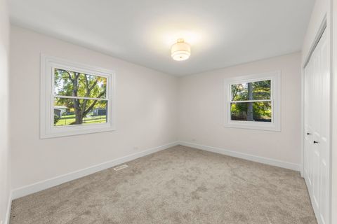 Tiny photo for 713 Ridgeview Street, Downers Grove, IL 60516 (MLS # 12503897)