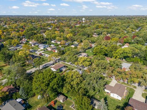 Tiny photo for 713 Ridgeview Street, Downers Grove, IL 60516 (MLS # 12503897)