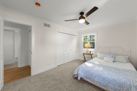 Tiny photo for 713 Ridgeview Street, Downers Grove, IL 60516 (MLS # 12503897)