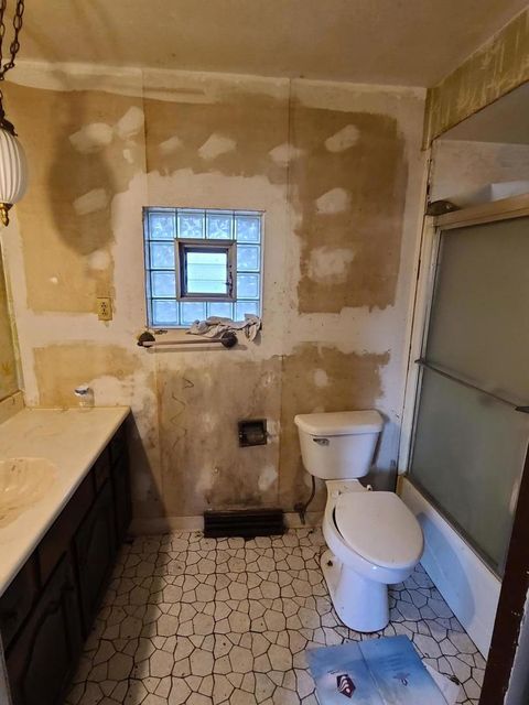 Tiny photo for 616 Ingraham Avenue, Calumet City, IL 60409 (MLS # 12458155)