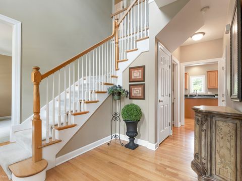 Tiny photo for 852 Sunrise Drive, South Elgin, IL 60177 (MLS # 12454207)