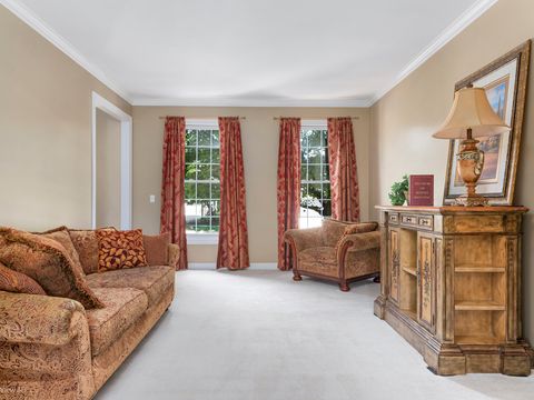 Tiny photo for 852 Sunrise Drive, South Elgin, IL 60177 (MLS # 12454207)