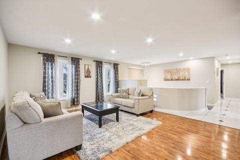 Tiny photo for 941 W Army Trail Boulevard, Addison, IL 60101 (MLS # 12619990)