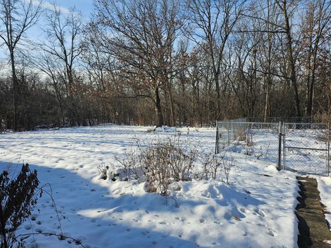Tiny photo for 26890 N Longwood Road, Lake Forest, IL 60045 (MLS # 12533203)