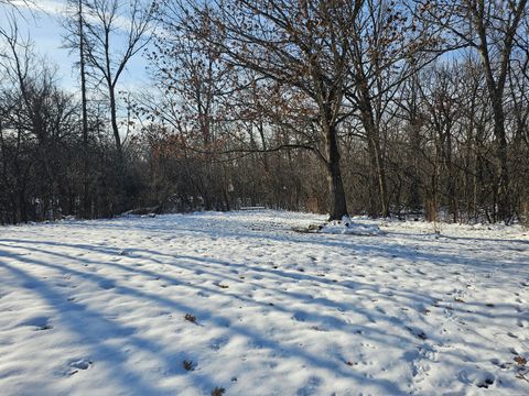 Tiny photo for 26890 N Longwood Road, Lake Forest, IL 60045 (MLS # 12533203)