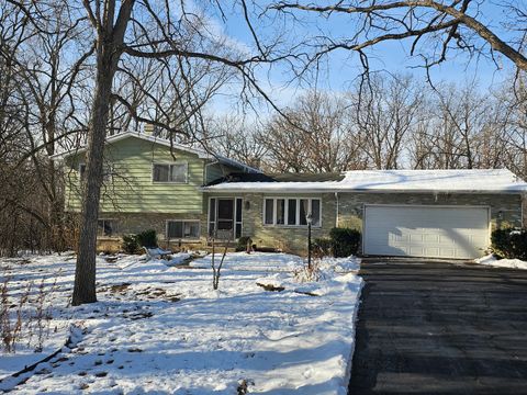 Tiny photo for 26890 N Longwood Road, Lake Forest, IL 60045 (MLS # 12533203)