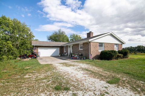Photo of 6563 A-B S RTE 45/52 Highway, Chebanse, IL 60922 (MLS # 12479484)