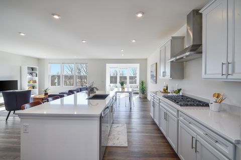 Tiny photo for 564 Thorne Street, Batavia, IL 60510 (MLS # 12577212)