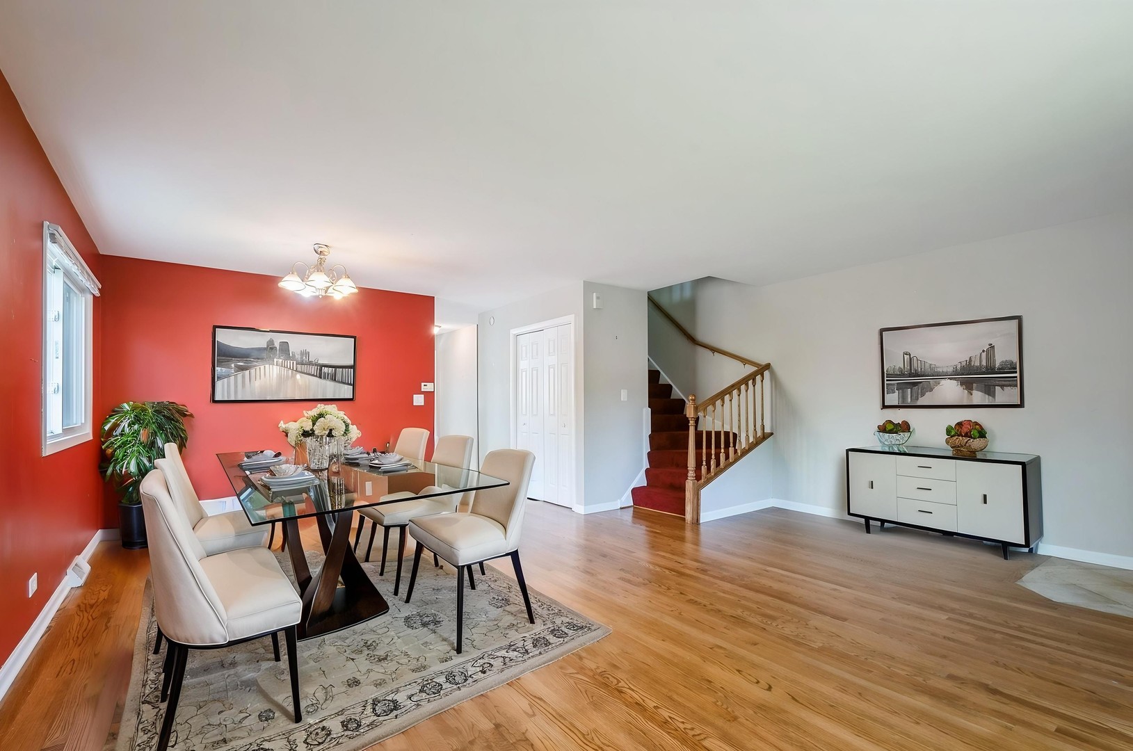 326 Skokie Court