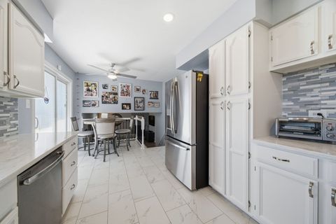 Tiny photo for Tinley Park, IL 60477 (MLS # 12648286)