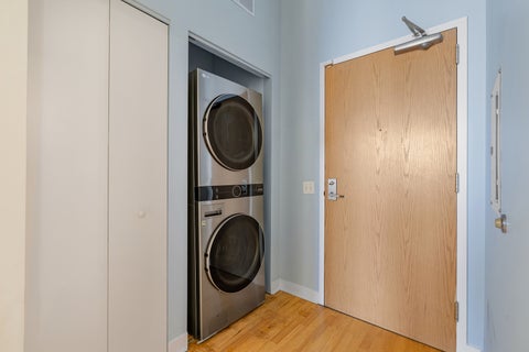 Tiny photo for 320 E 21st Street #615, Chicago, IL 60616 (MLS # 12682282)