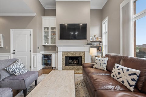 Tiny photo for 1130 W Diversey Parkway #4W, Chicago, IL 60614 (MLS # 12687230)