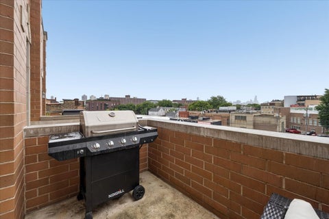 Tiny photo for 1130 W Diversey Parkway #4W, Chicago, IL 60614 (MLS # 12687230)