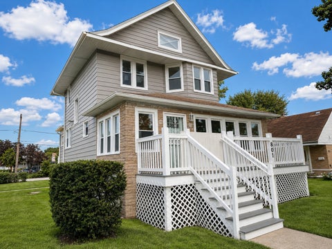 Photo of 801 S 16th Avenue, Maywood, IL 60153 (MLS # 12739049)