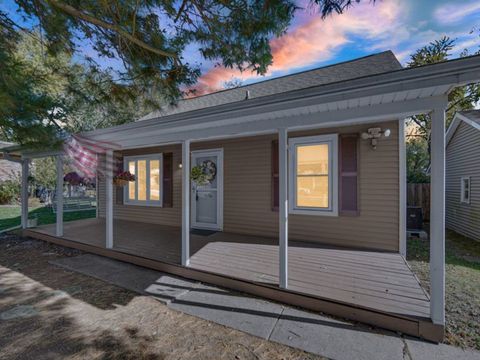 Photo of 604 Ogden Road, New Lenox, IL 60451 (MLS # 12507524) Photo of 604 Ogden Road, New Lenox, IL 60451 (MLS # 12507524)