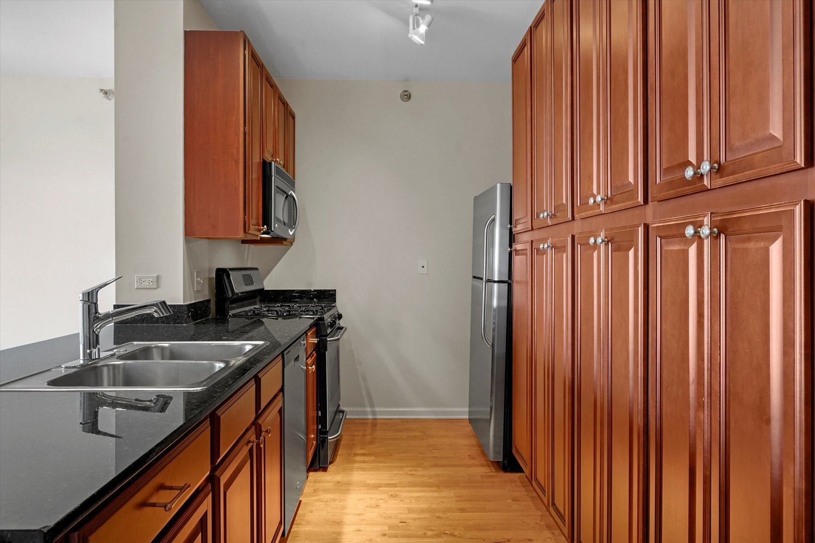 1255 S State Street 1006
