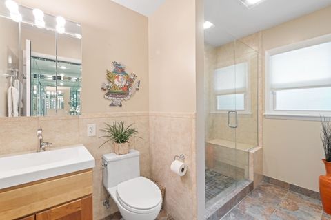 Tiny photo for 934 Wayne Avenue, Deerfield, IL 60015 (MLS # 12438977)