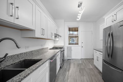 Tiny photo for 1424 E Hyde Park Boulevard #2, Chicago, IL 60615 (MLS # 12494692)