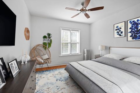 Tiny photo for 1424 E Hyde Park Boulevard #2, Chicago, IL 60615 (MLS # 12494692)