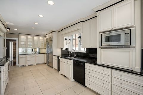 Tiny photo for 6103 N Kirkwood Avenue, Chicago, IL 60646 (MLS # 12574913)