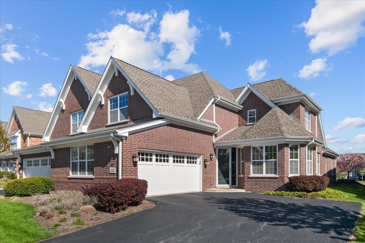 1147 Morgan Street

                                                                             Northbrook                                

                                    , IL - $949,000