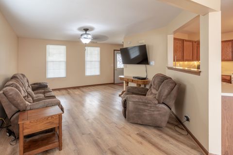 Tiny photo for 1068 Serendipity Drive, Aurora, IL 60504 (MLS # 12601897)