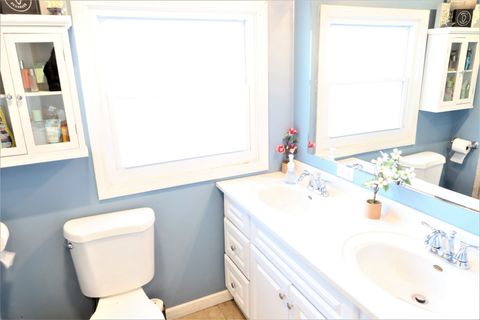 Tiny photo for La Grange, IL 60525 (MLS # 12557263)