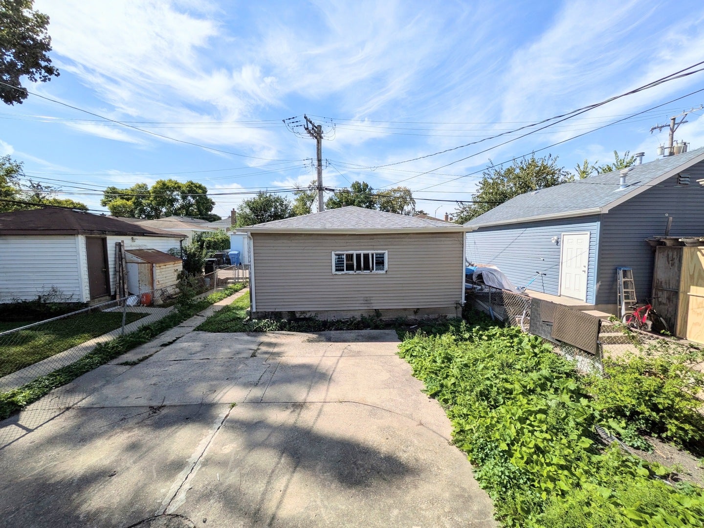 6328 N Troy Street