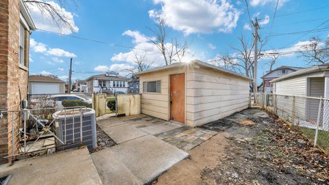 Tiny photo for 6420 Windsor Avenue, Berwyn, IL 60402 (MLS # 12694925)