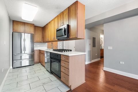 Tiny photo for 9655 Woods Drive #1709, Skokie, IL 60077 (MLS # 12626498)