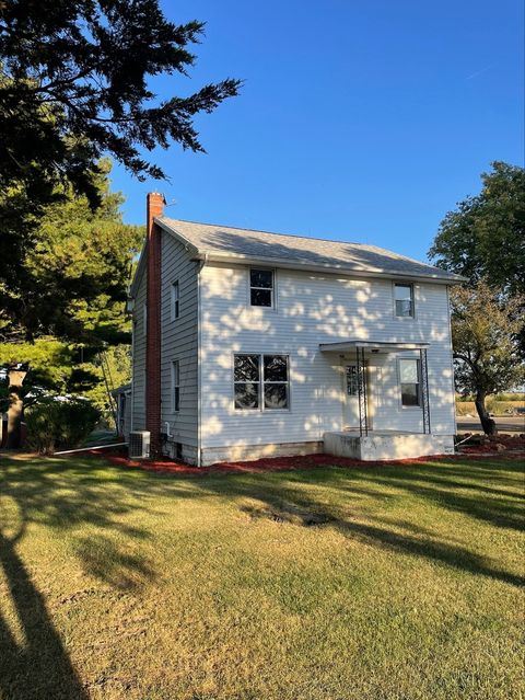 Tiny photo for 21446 700 East Street, Sheffield, IL 61361 (MLS # 12474882)