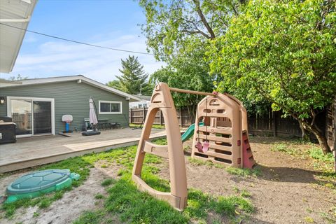 Tiny photo for 427 Cedarcrest Drive, Streamwood, IL 60107 (MLS # 12389809)