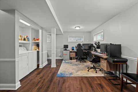 Tiny photo for 427 Cedarcrest Drive, Streamwood, IL 60107 (MLS # 12389809)