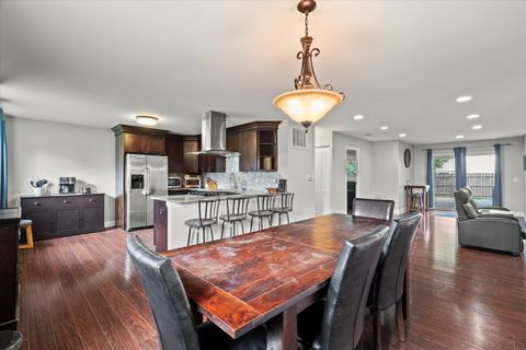 Tiny photo for 427 Cedarcrest Drive, Streamwood, IL 60107 (MLS # 12389809)