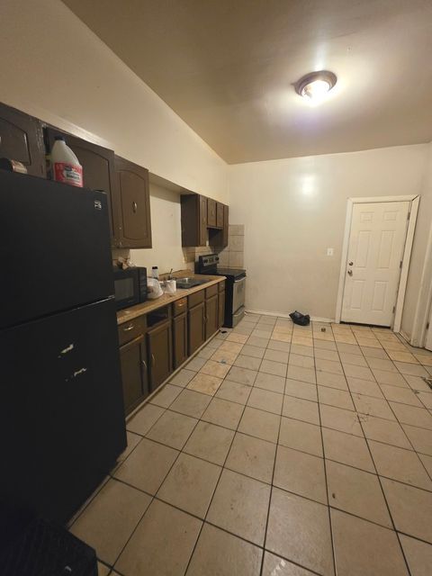 Tiny photo for 7042 S Vernon Avenue, Chicago, IL 60637 (MLS # 12544320)